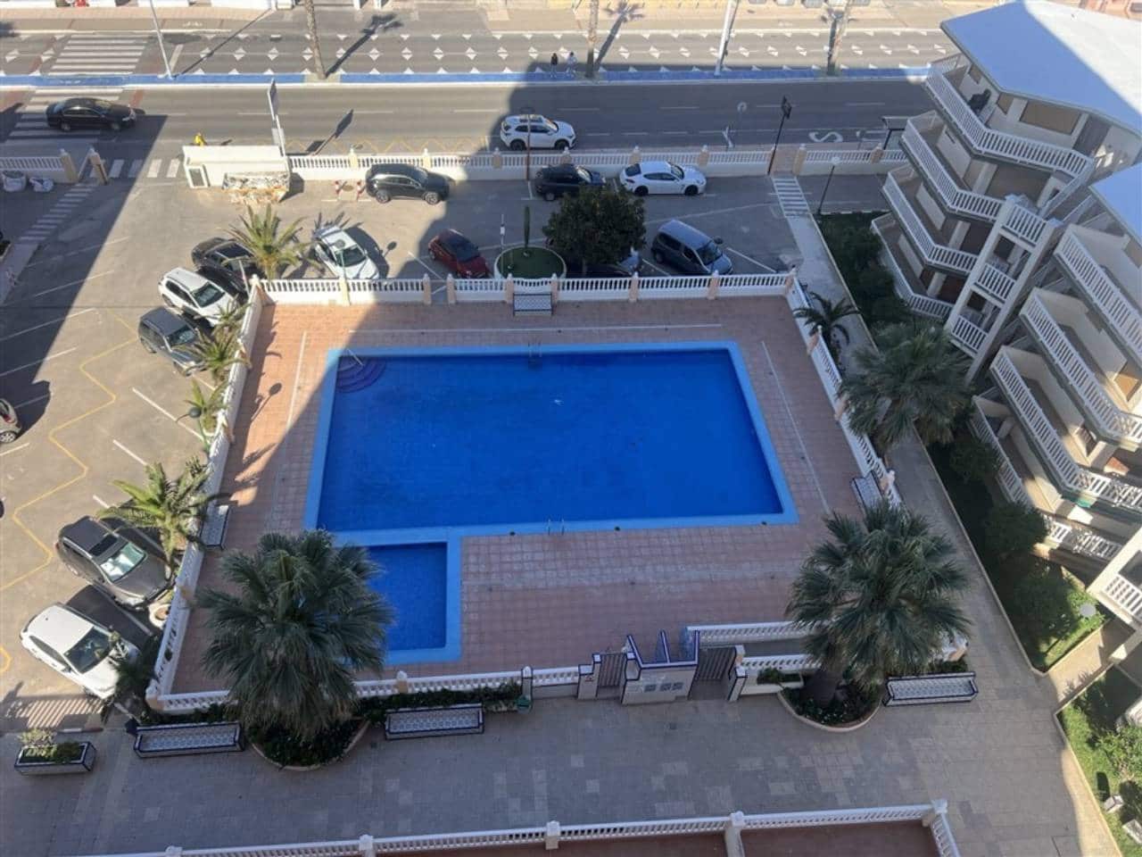 1 soveværelse Lejlighed til salg i La Manga del Mar Menor med swimmingpool - € 130.000 (Ref: 2091542)