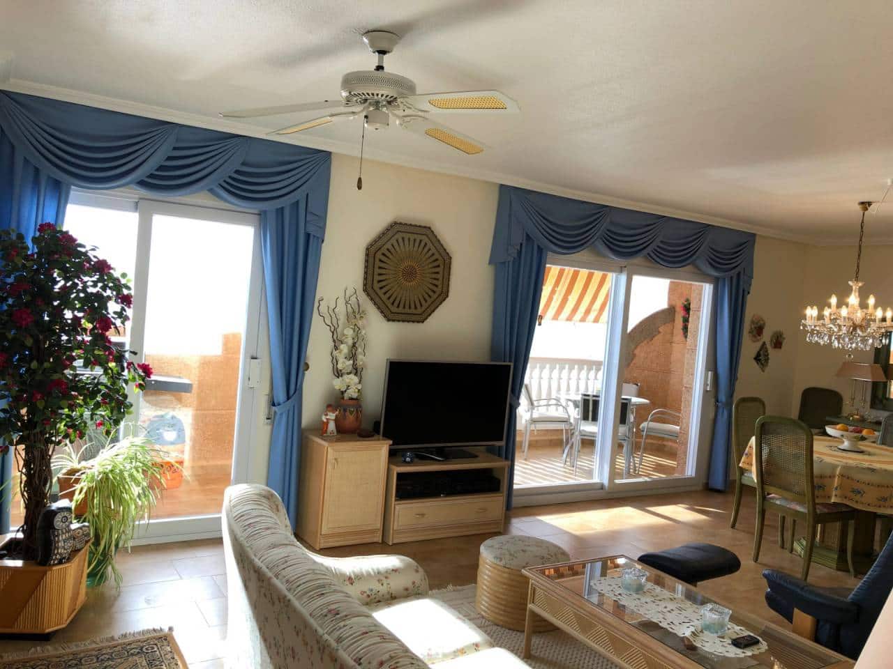 2 bedroom Penthouse for holiday rental in La Manga del Mar Menor with pool garage - € 1,000 (Ref: 4623384)