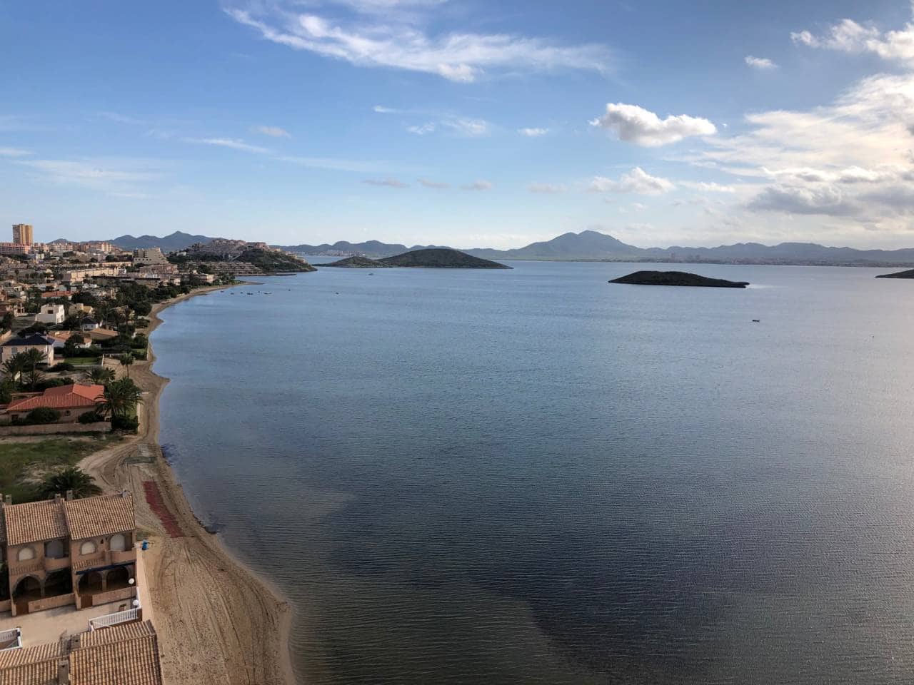 2 bedroom Penthouse for holiday rental in La Manga del Mar Menor with pool garage - € 1,000 (Ref: 4623384)