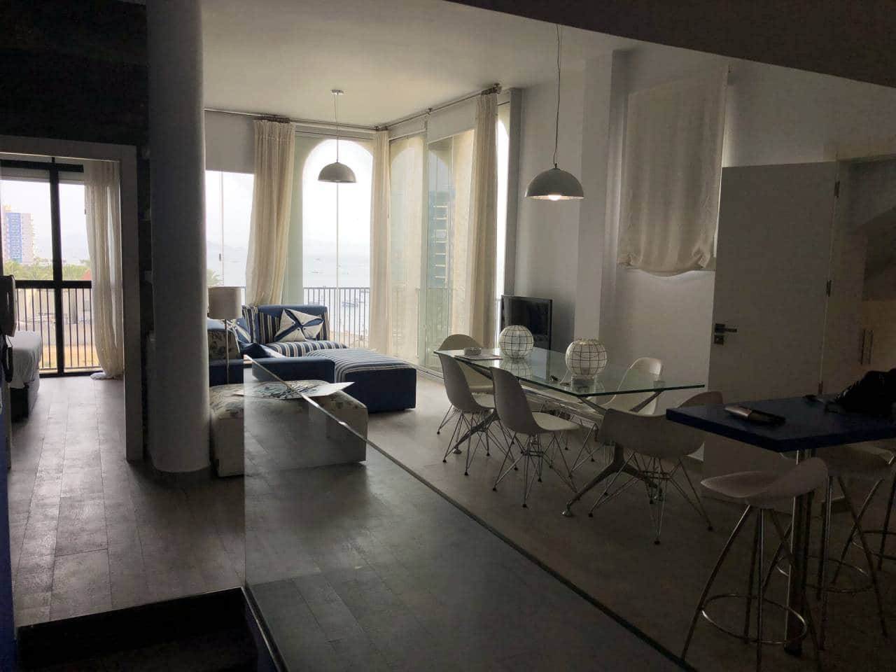 Piso de 3 habitaciones en La Manga del Mar Menor en venta con garaje - 150.000 € (Ref: 6269182)