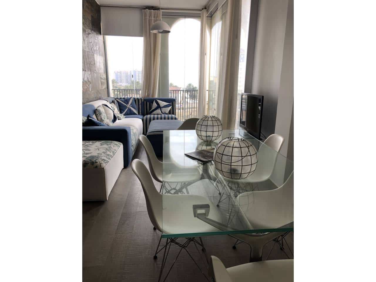 Piso de 3 habitaciones en La Manga del Mar Menor en venta con garaje - 150.000 € (Ref: 6269182)