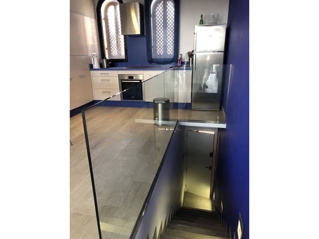 3 bedroom Flat for sale in La Manga del Mar Menor with garage - € 150,000 (Ref: 6269182)