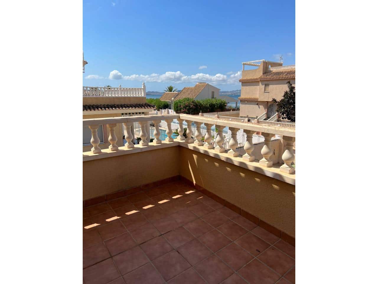 3 chambre Villa/Maison à vendre à La Manga del Mar Menor avec piscine garage - 450 000 € (Ref: 7035030)