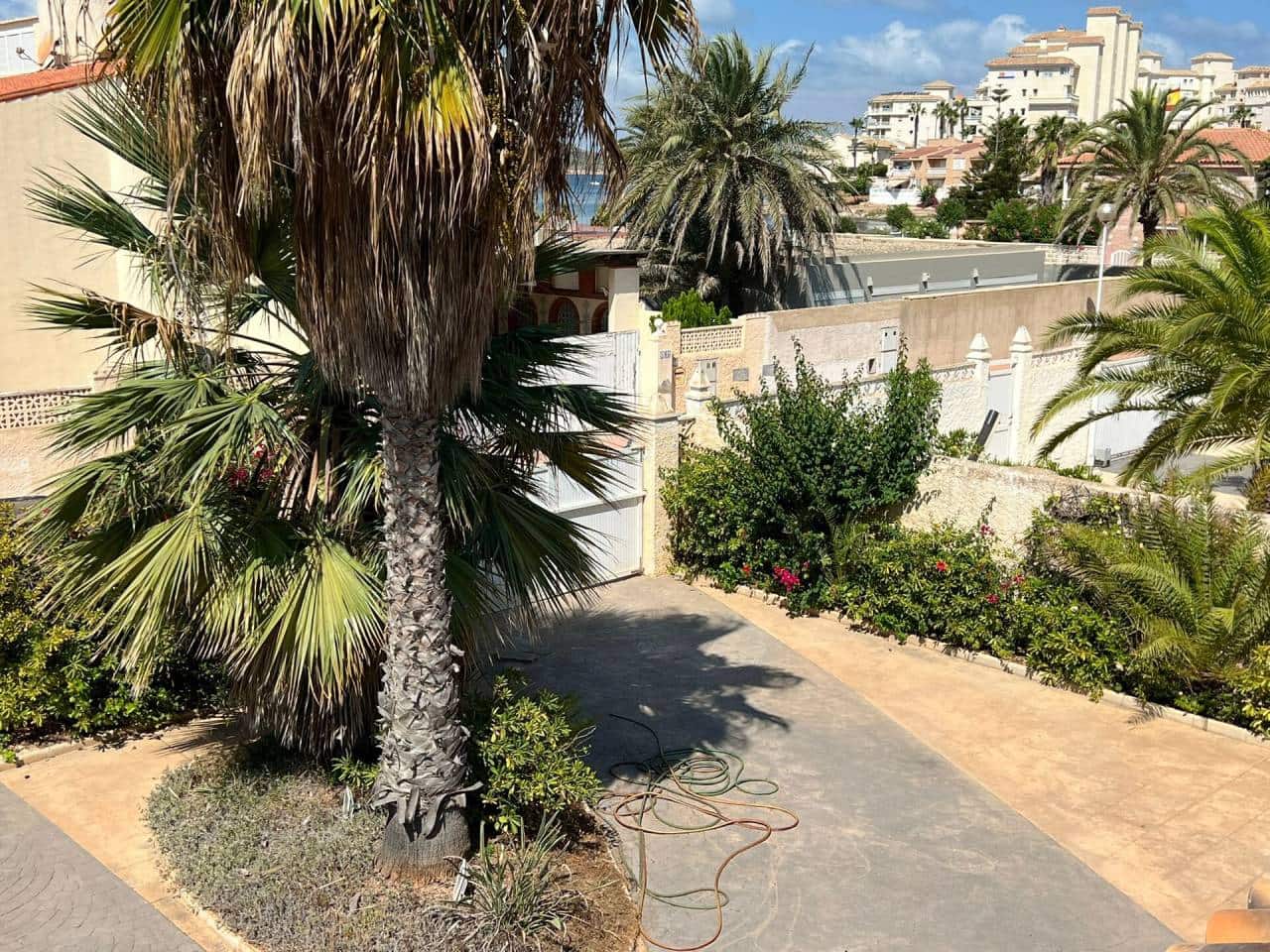 3 chambre Villa/Maison à vendre à La Manga del Mar Menor avec piscine garage - 450 000 € (Ref: 7035030)