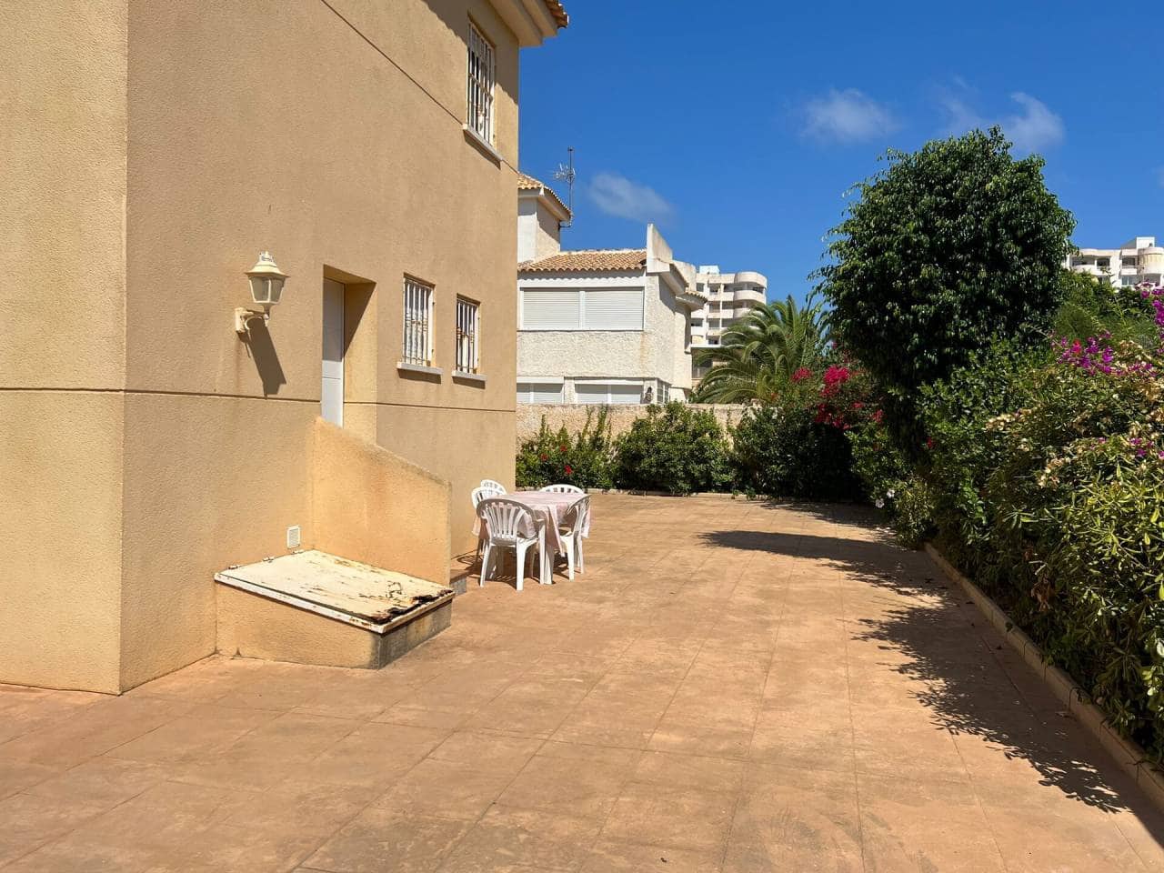3 chambre Villa/Maison à vendre à La Manga del Mar Menor avec piscine garage - 450 000 € (Ref: 7035030)
