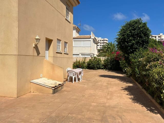 3 chambre Villa/Maison à vendre à La Manga del Mar Menor avec piscine garage - 450 000 € (Ref: 7035030)