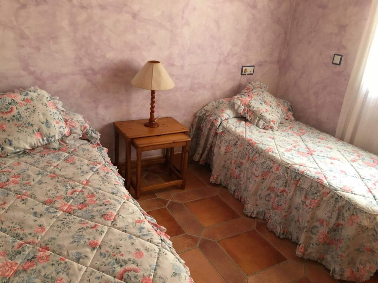 4 bedroom Villa for sale in La Manga del Mar Menor with garage - € 600,000 (Ref: 7123520)