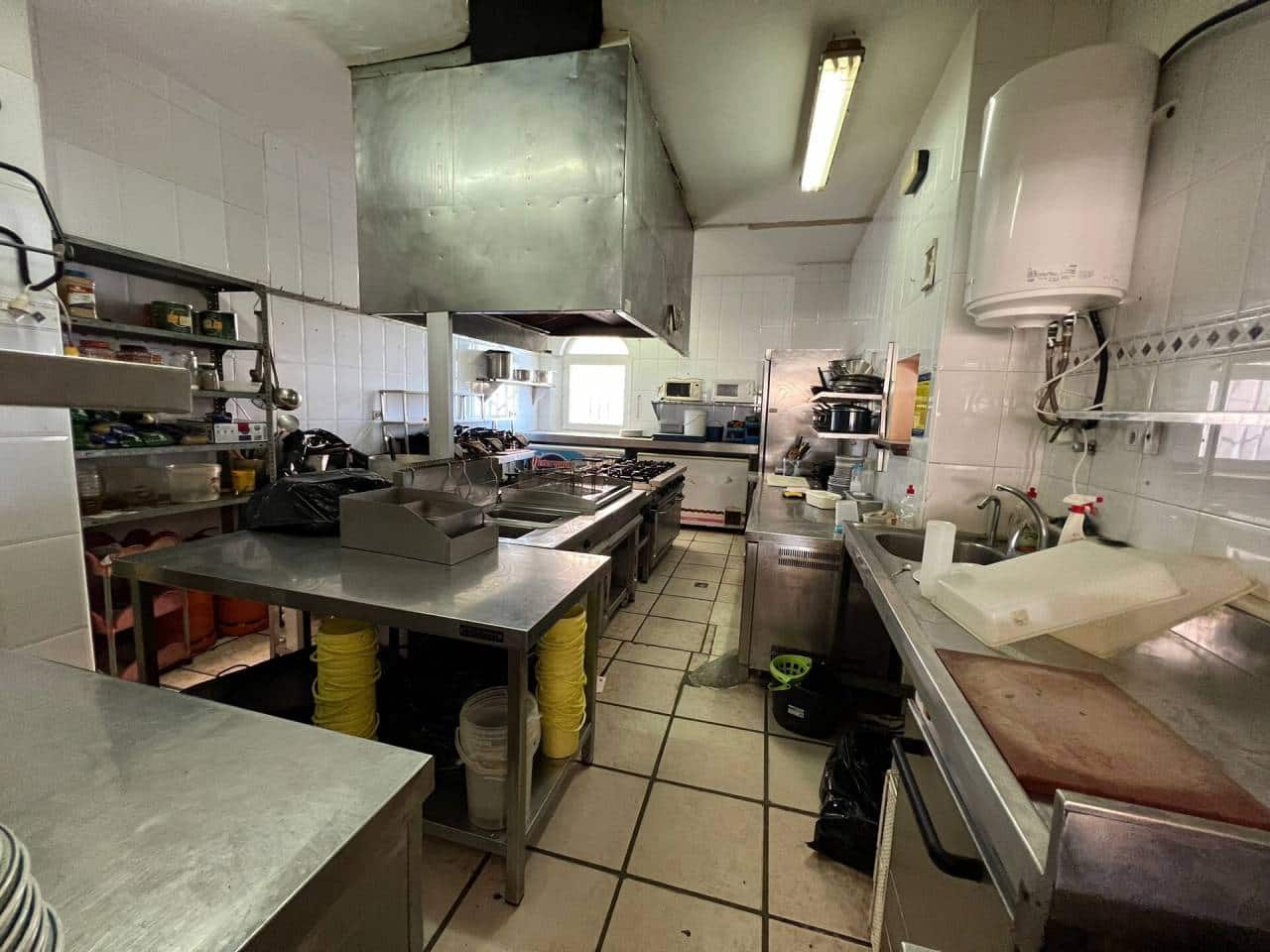 Restaurant/Bar til leje i La Manga del Mar Menor - € 1.500 (Ref: 7390648)