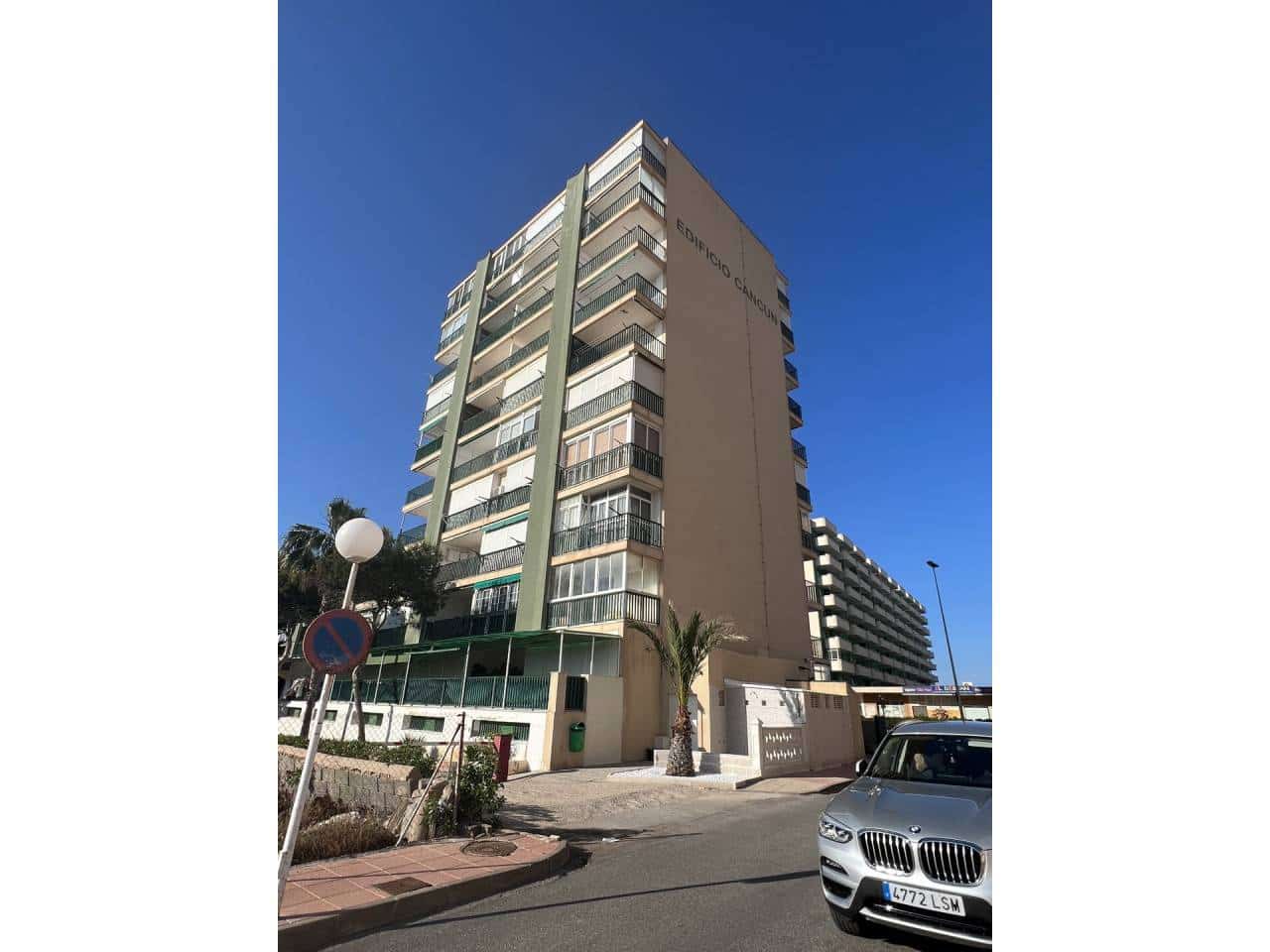 2 bedroom Apartment for sale in La Manga del Mar Menor with pool garage - € 143,000 (Ref: 7563978)