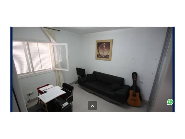 3 bedroom Flat for sale in La Manga del Mar Menor with pool - € 200,000 (Ref: 7702185)