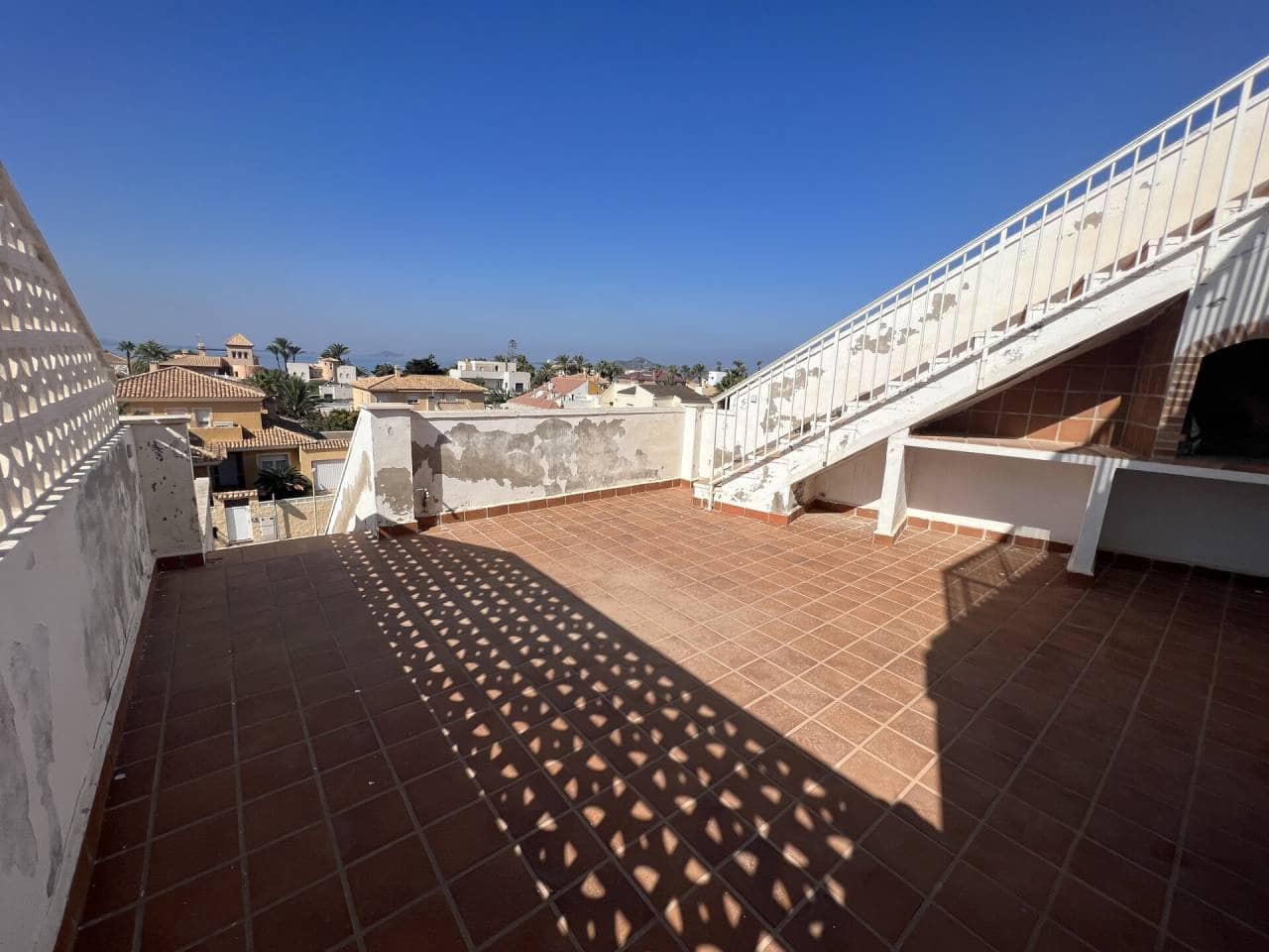 Erhverv til salg i La Manga del Mar Menor - € 600.000 (Ref: 7844644)