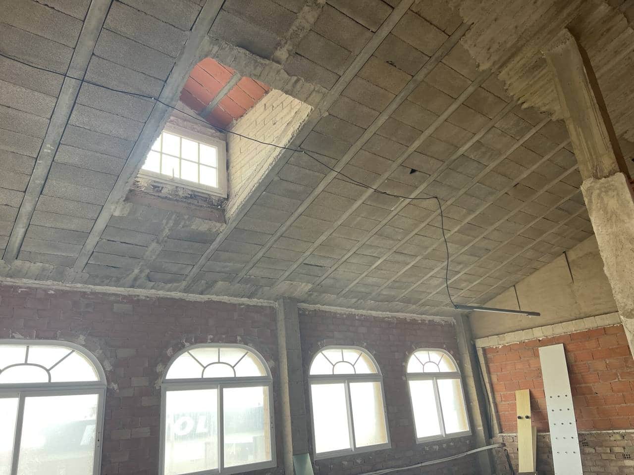 Erhverv til salg i La Manga del Mar Menor - € 600.000 (Ref: 7844644)