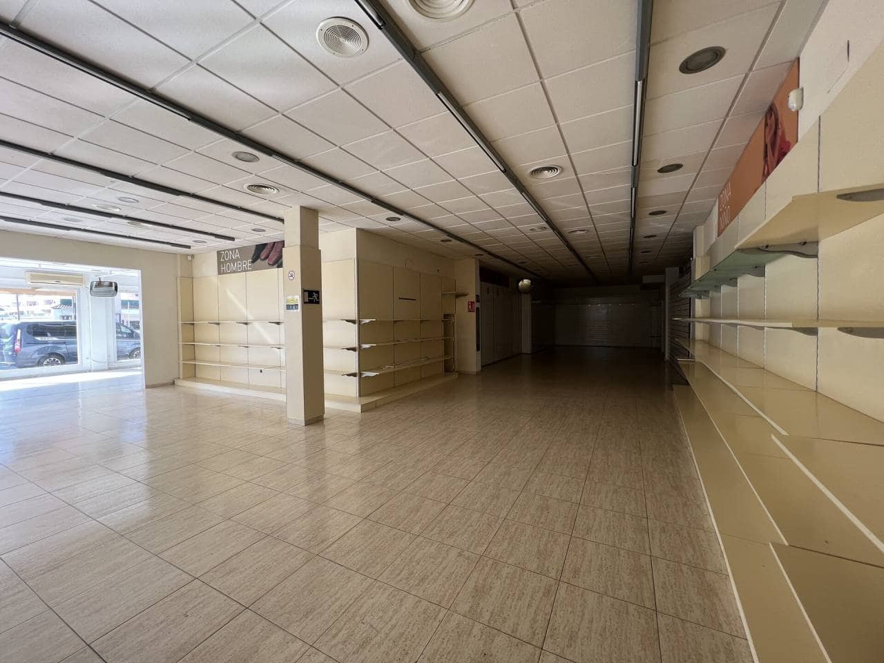 Erhverv til salg i La Manga del Mar Menor - € 600.000 (Ref: 7844644)