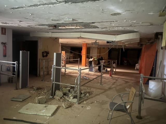 1 bedroom Commercial for sale in Cabo de Palos, Cartagena - € 675,000 (Ref: 7885566)