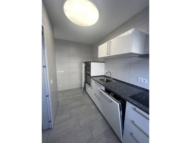 2 Zimmer Apartment zu verkaufen in La Manga del Mar Menor mit Pool - 318.000 € (Ref: 8488498)