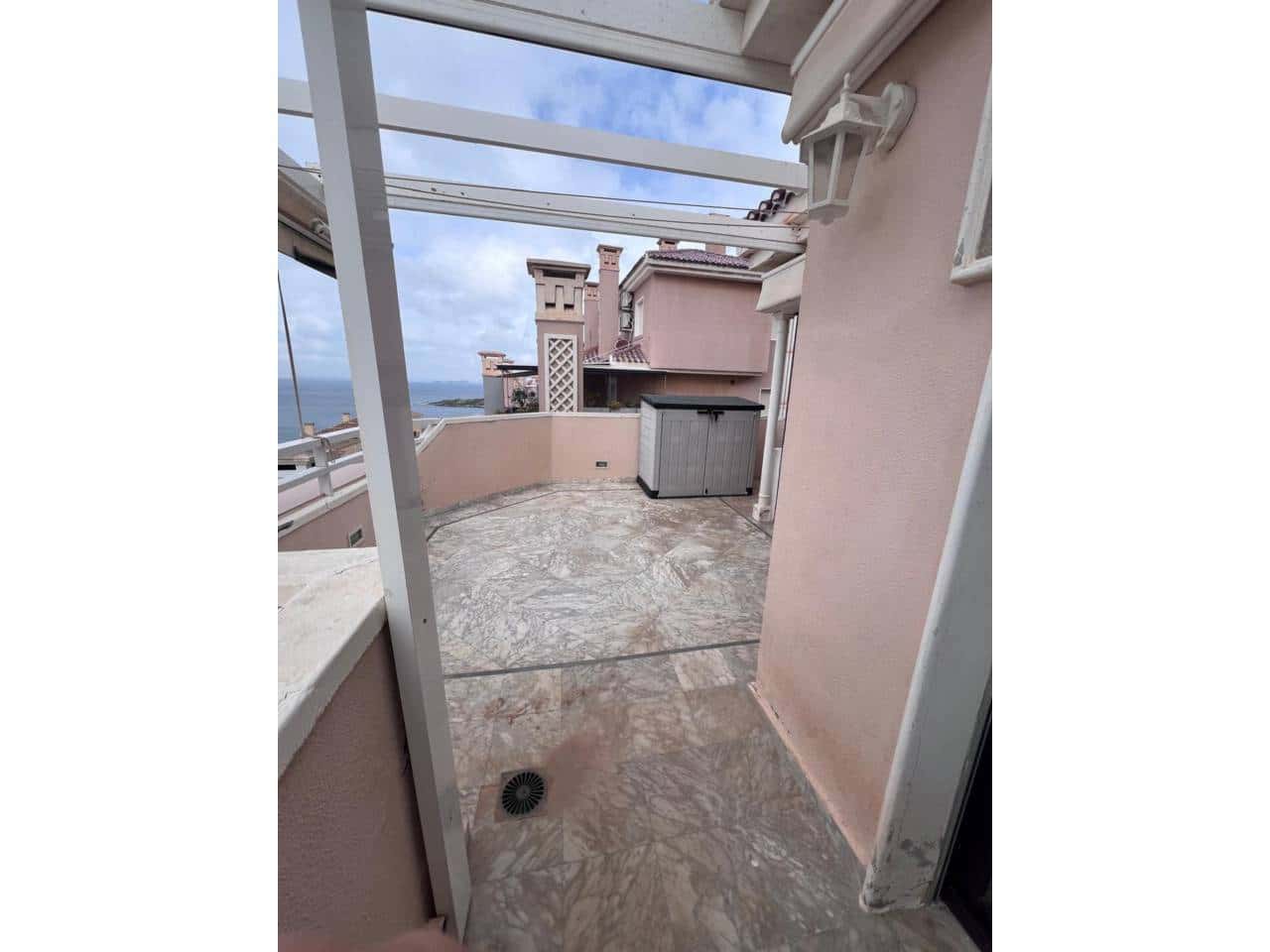 3 makuuhuone Huoneisto myytävänä paikassa Cartagena mukana uima-altaan 
autotalli - 220 000 € (Ref: 8925261)