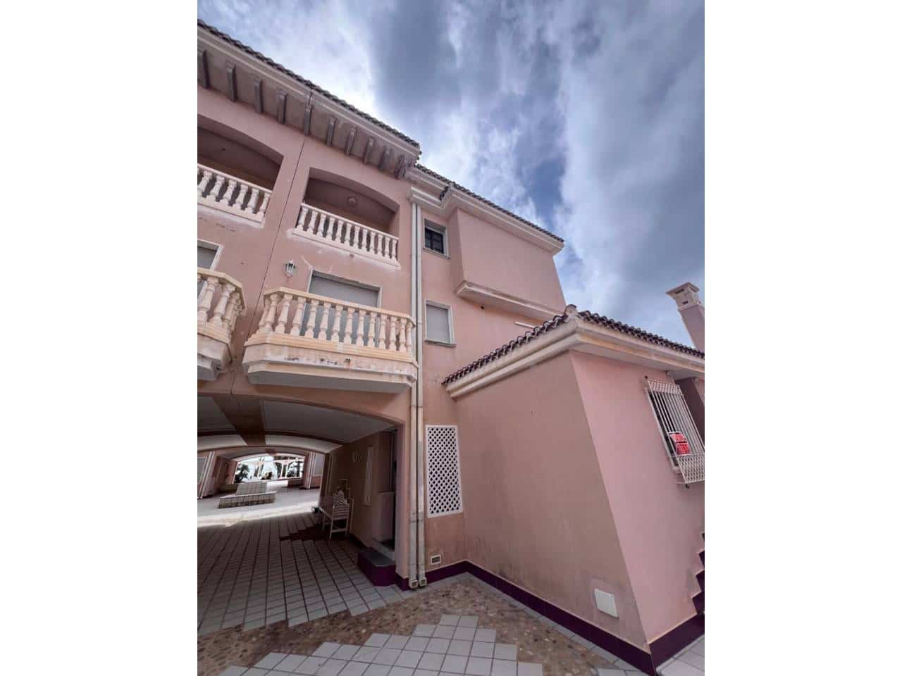 3 makuuhuone Huoneisto myytävänä paikassa Cartagena mukana uima-altaan 
autotalli - 220 000 € (Ref: 8925261)