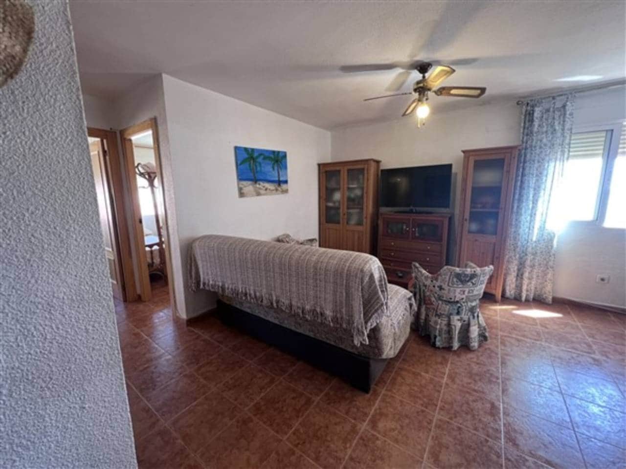 2 bedroom Apartment for sale in La Manga del Mar Menor with garage - € 138,000 (Ref: 8928321)