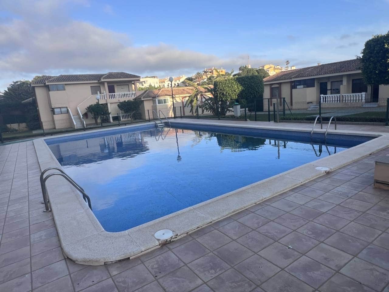 5 soveværelse Lejlighed til salg i Cabo de Palos med swimmingpool garage - € 399.000 (Ref: 8994403)