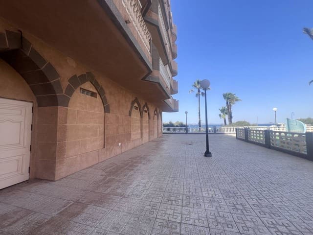 Erhverv til salg i La Manga del Mar Menor - € 97.000 (Ref: 9136792)