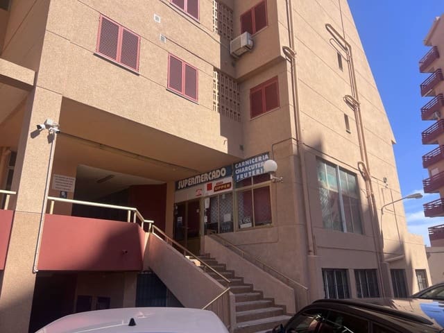 Commercial for sale in La Manga del Mar Menor - € 320,000 (Ref: 9279890)