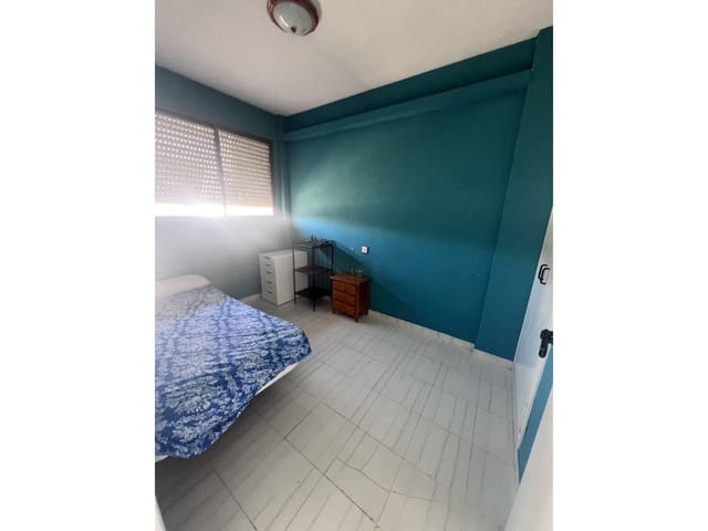 3 bedroom Apartment for sale in La Manga del Mar Menor with pool garage - € 180,000 (Ref: 9294953)