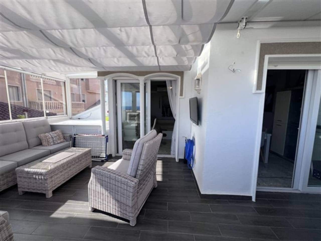 2 chambre Appartement à vendre à La Manga del Mar Menor avec piscine garage - 290 000 € (Ref: 9330056)