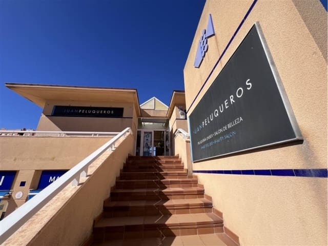 4 bedroom Commercial for sale in La Manga del Mar Menor - € 375,000 (Ref: 9337550)