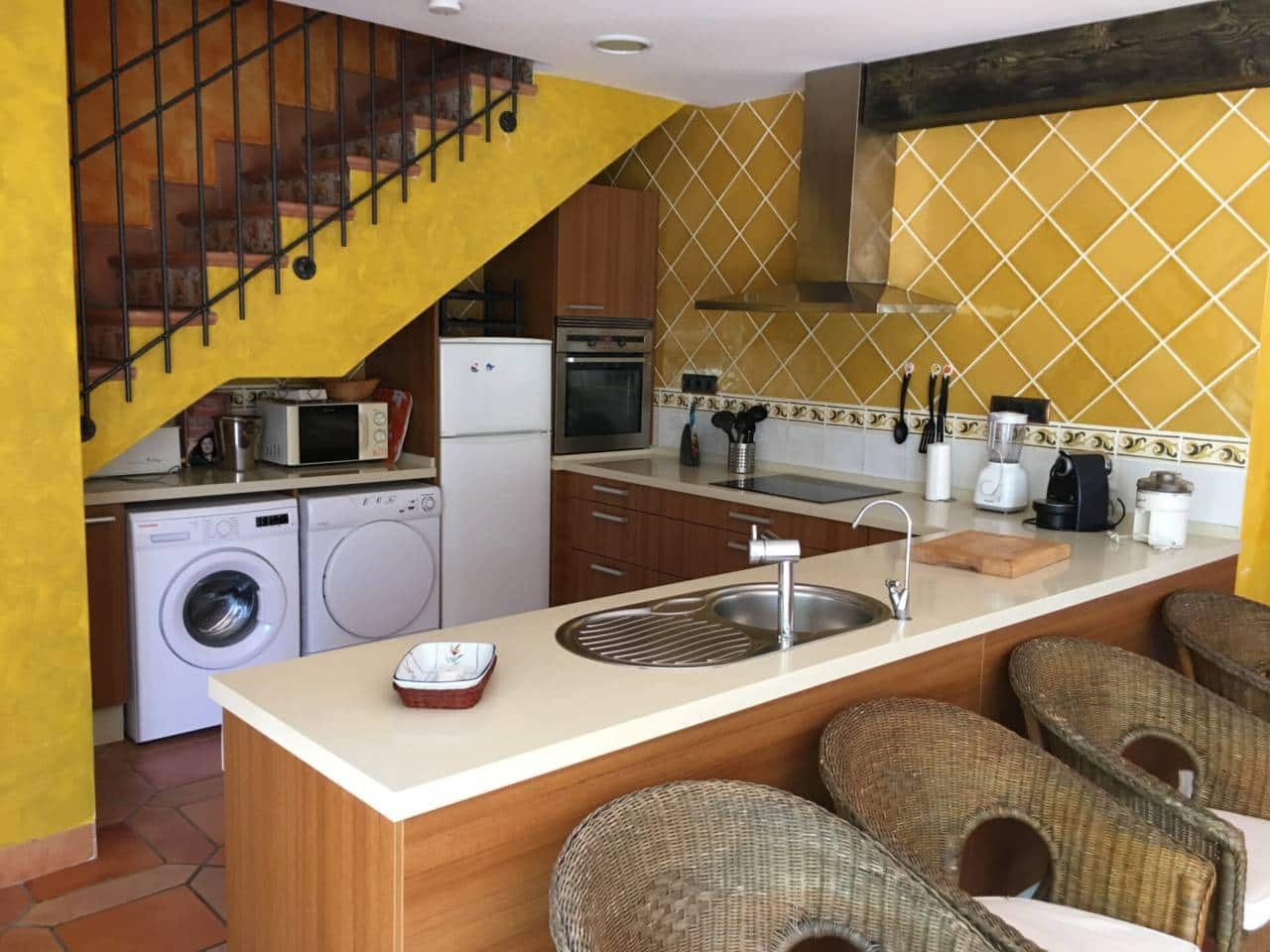 4 bedroom Villa for rent in La Manga del Mar Menor with garage - € 2,000 (Ref: 9348629)