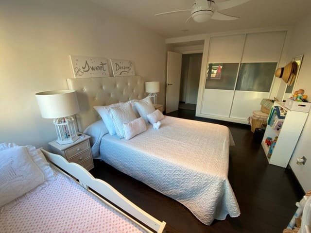 6 bedroom Bungalow for sale in La Manga del Mar Menor with garage - € 1,000,000 (Ref: 9348630)