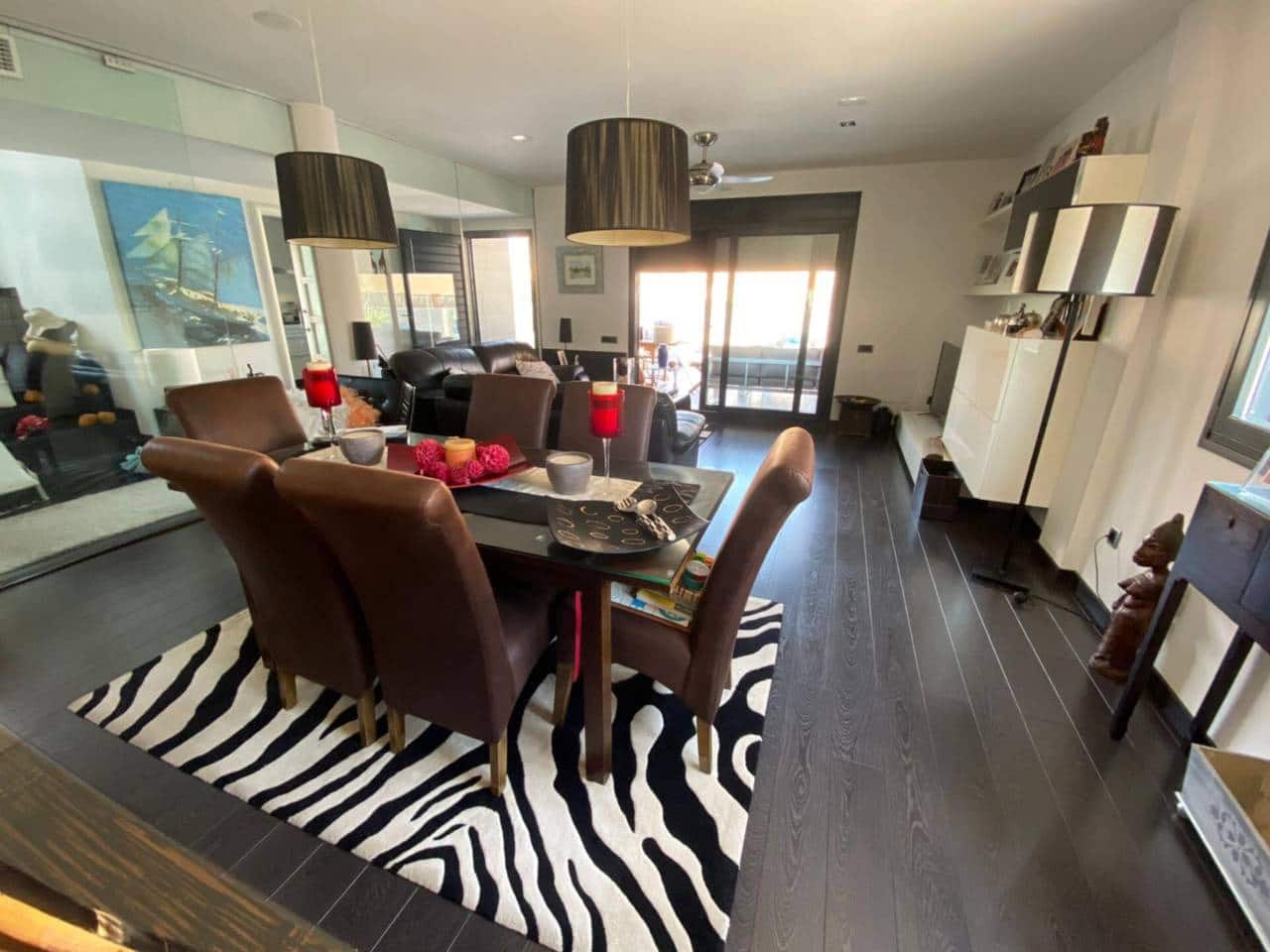 6 bedroom Bungalow for sale in La Manga del Mar Menor with garage - € 1,000,000 (Ref: 9348630)