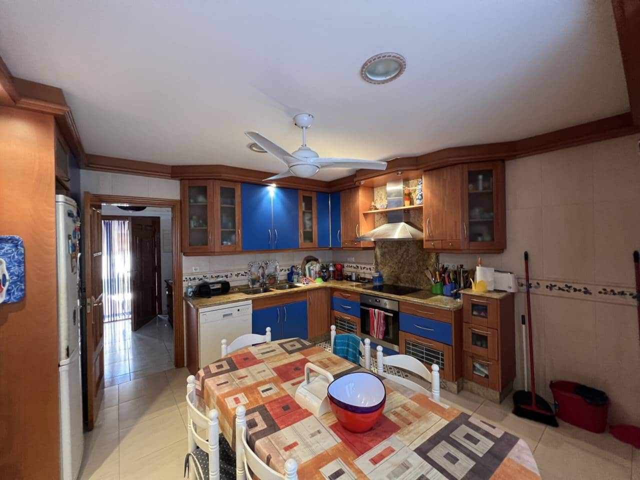 5 sypialnia Willa na sprzedaż w La Manga del Mar Menor z basenem garażem - 590 000 € (Ref: 9348631)