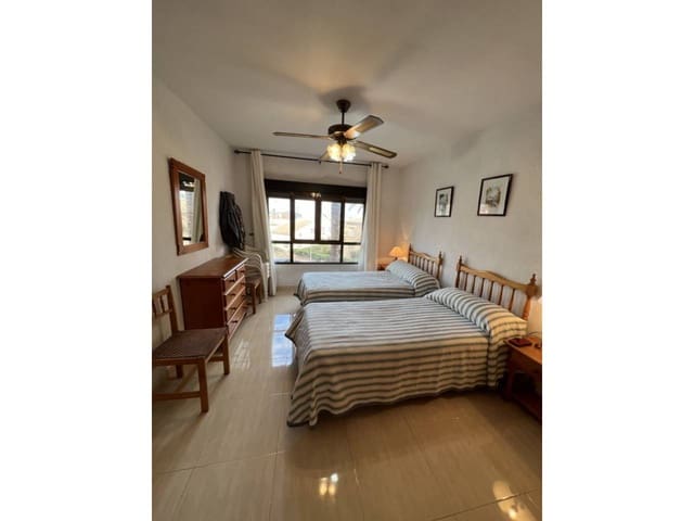 1 Zimmer Wohnung zu verkaufen in La Manga del Mar Menor mit Pool - 136.000 € (Ref: 9387097)