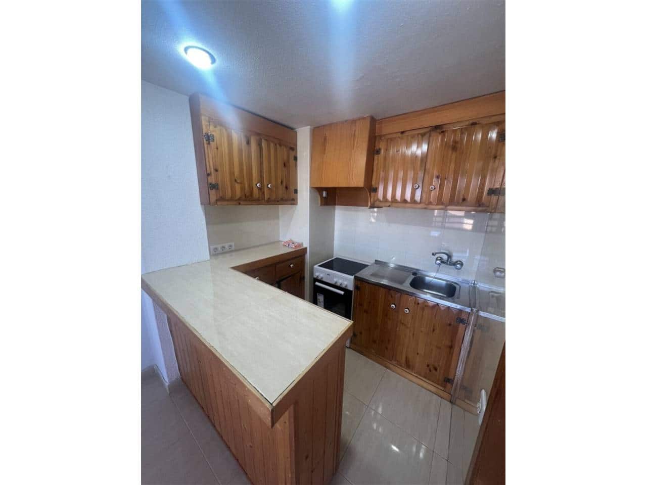 Piso de 1 habitación en La Manga del Mar Menor en venta con piscina - 134.000 € (Ref: 9387097)