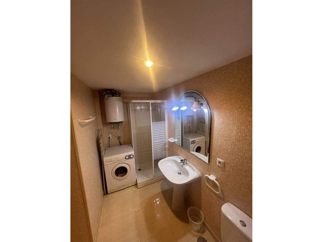 Piso de 1 habitación en La Manga del Mar Menor en venta con piscina - 134.000 € (Ref: 9387097)