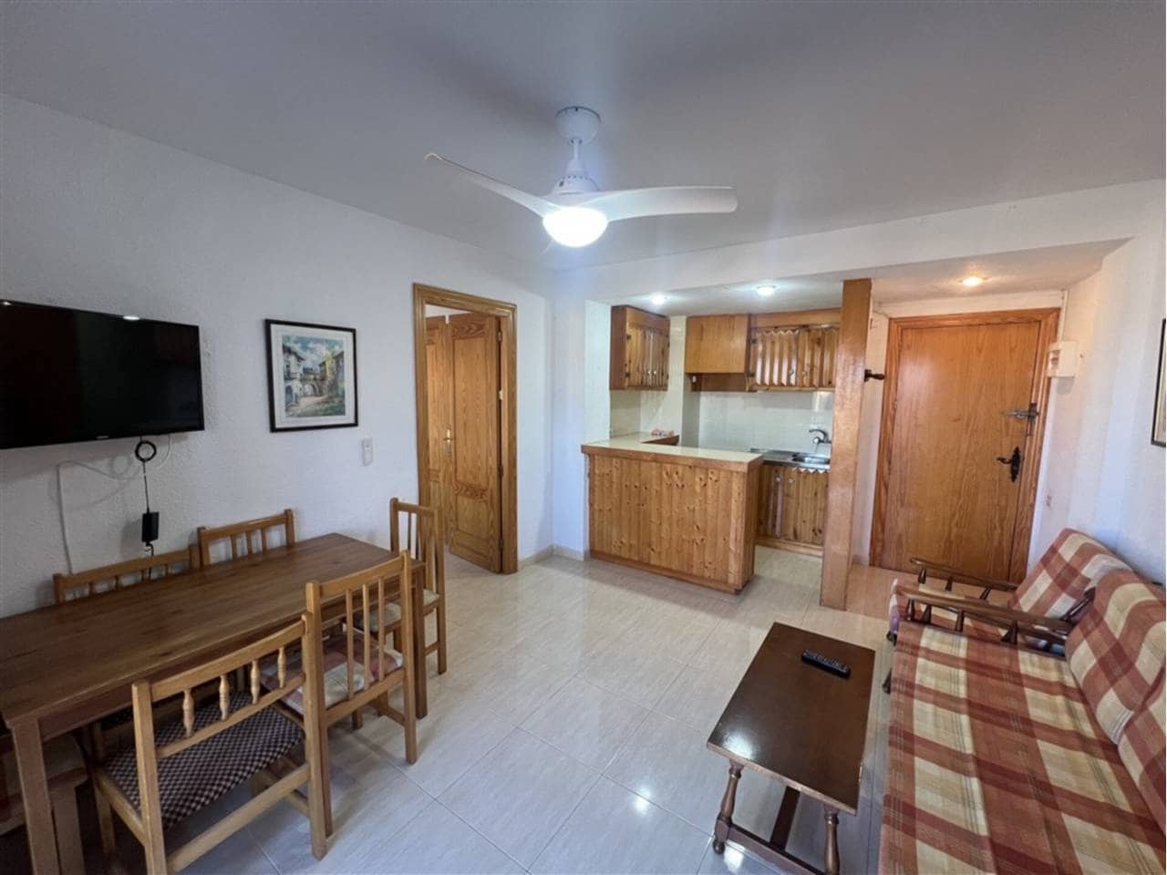 Piso de 1 habitación en La Manga del Mar Menor en venta con piscina - 134.000 € (Ref: 9387097)