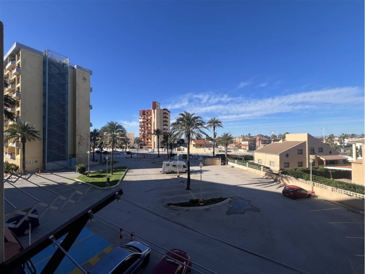 Piso de 1 habitación en La Manga del Mar Menor en venta con piscina - 134.000 € (Ref: 9387097)