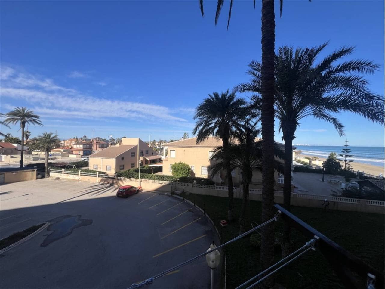 Piso de 1 habitación en La Manga del Mar Menor en venta con piscina - 134.000 € (Ref: 9387097)