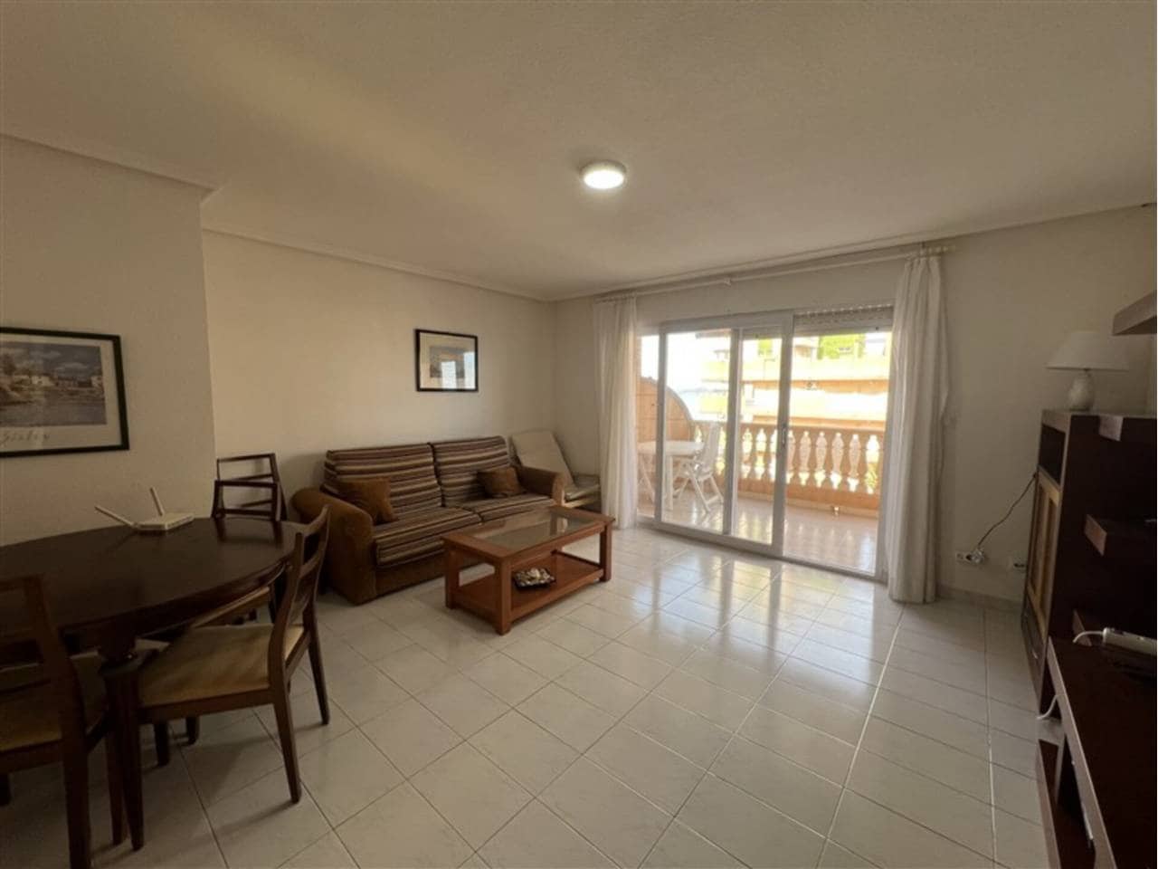 Piso de 2 habitaciones en La Manga del Mar Menor en venta con piscina garaje - 299.500 € (Ref: 9441122)