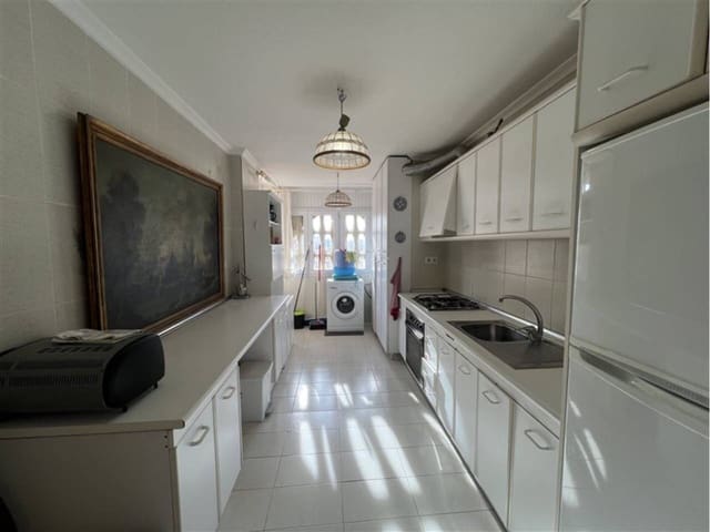 2 Zimmer Wohnung zu verkaufen in La Manga del Mar Menor mit Pool Garage - 299.500 € (Ref: 9441122)