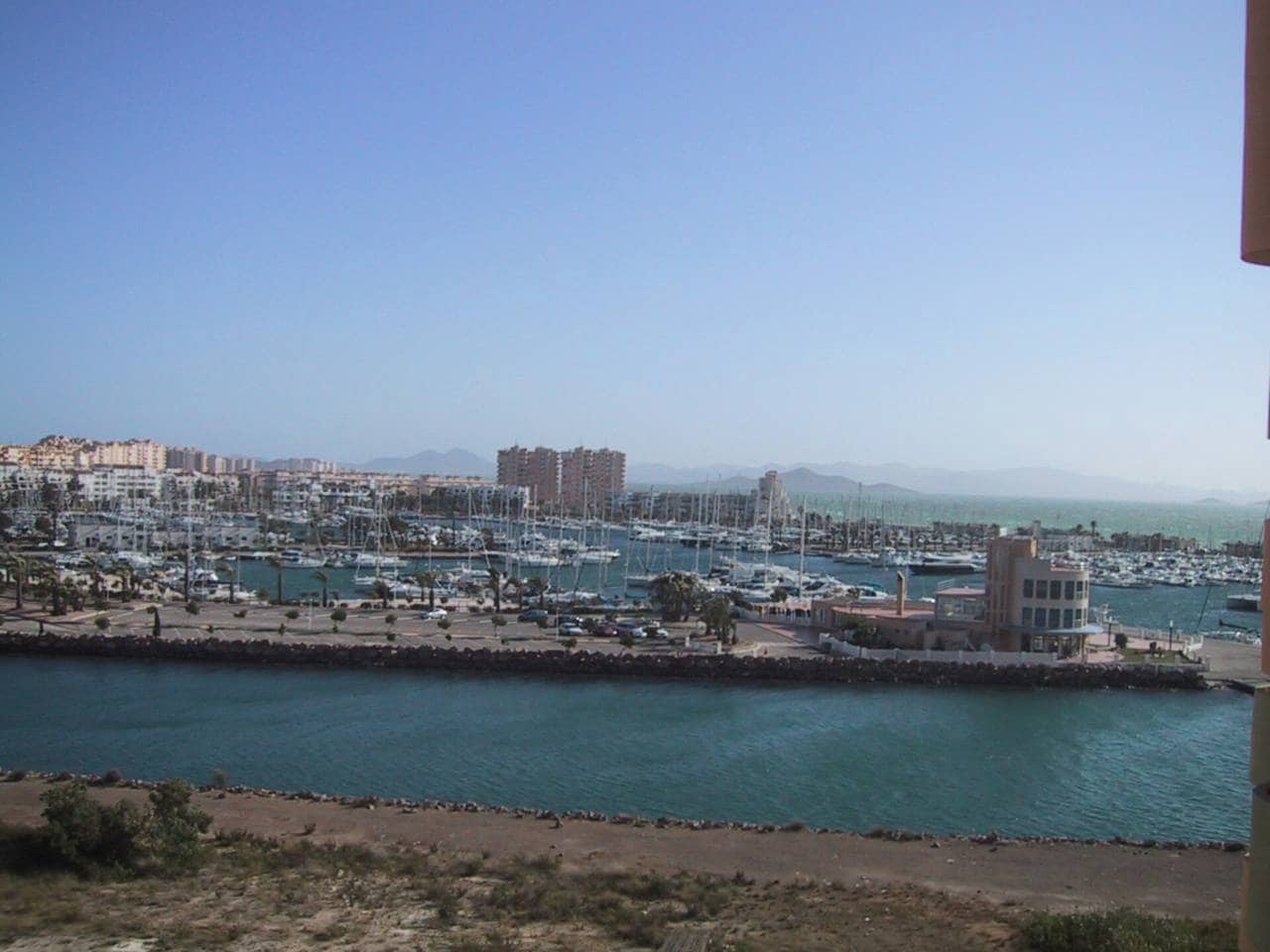 2 bedroom Flat for sale in La Manga del Mar Menor with pool - € 225,000 (Ref: 9480850)