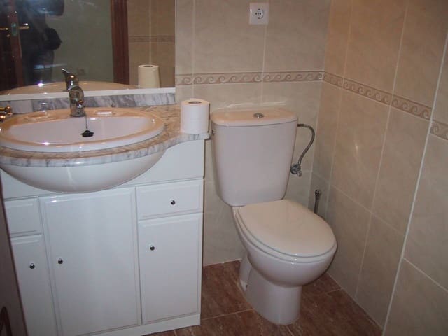 2 chambre Appartement à vendre à La Manga del Mar Menor avec piscine - 215 000 € (Ref: 9480850)