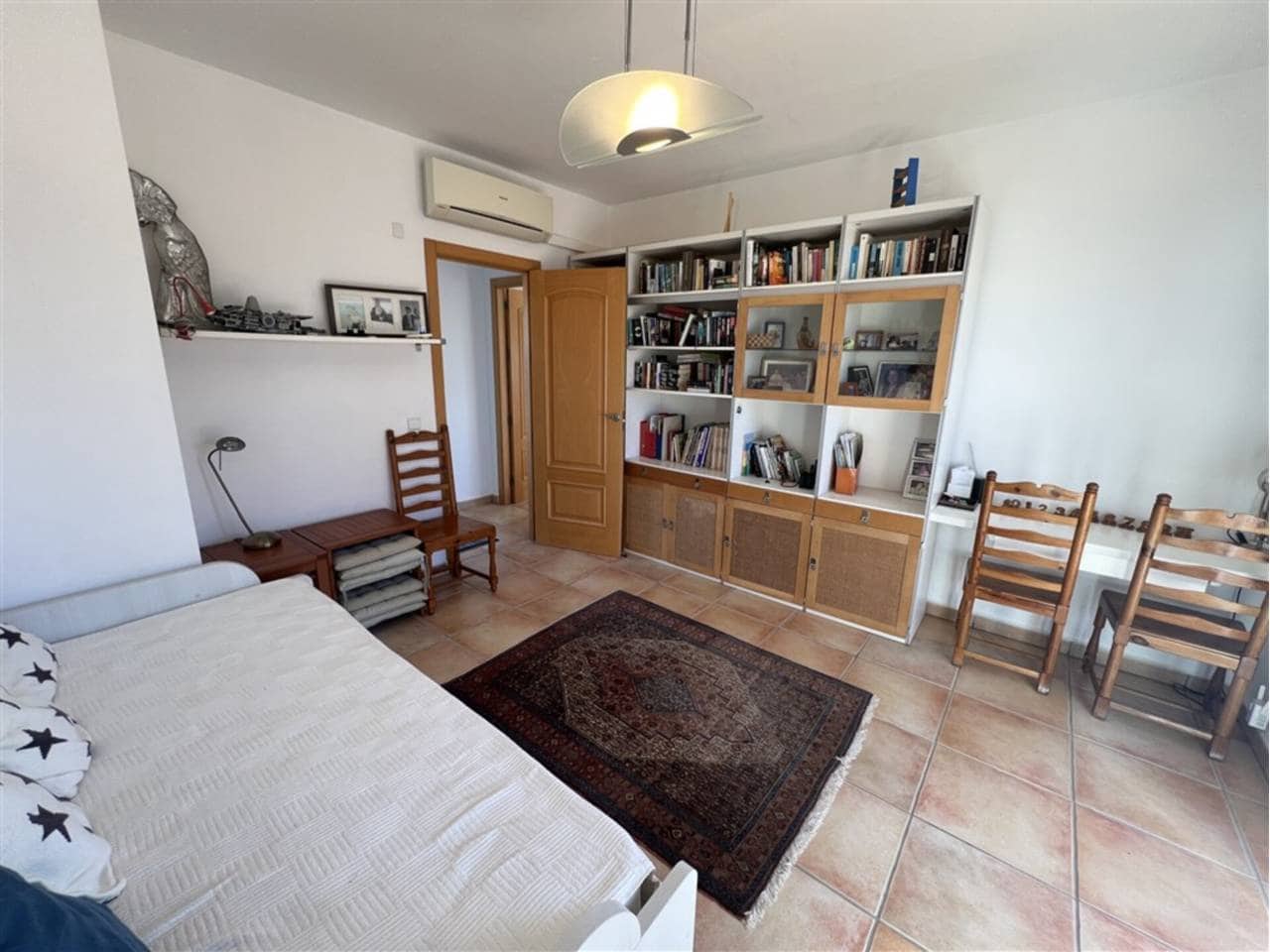 5 bedroom Villa for sale in La Manga del Mar Menor with pool garage - € 675,000 (Ref: 9500985)