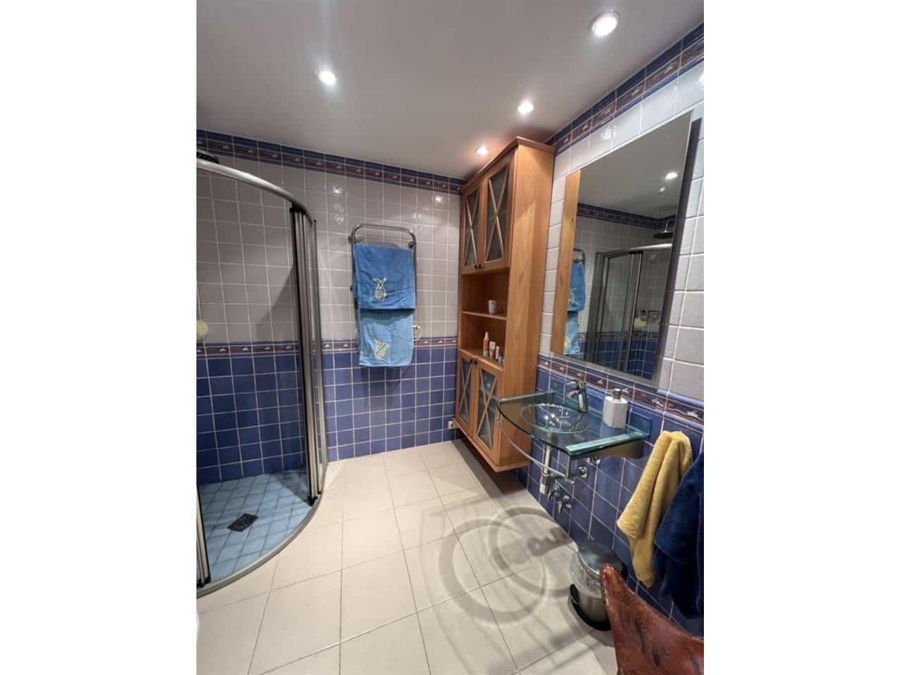 5 bedroom Villa for sale in La Manga del Mar Menor with pool garage - € 675,000 (Ref: 9500985)