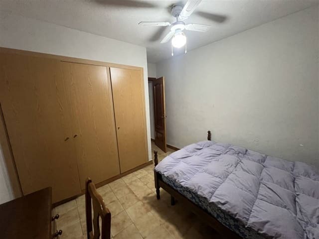 4 chambre Appartement à vendre à La Manga del Mar Menor avec piscine - 170 000 € (Ref: 9554429)