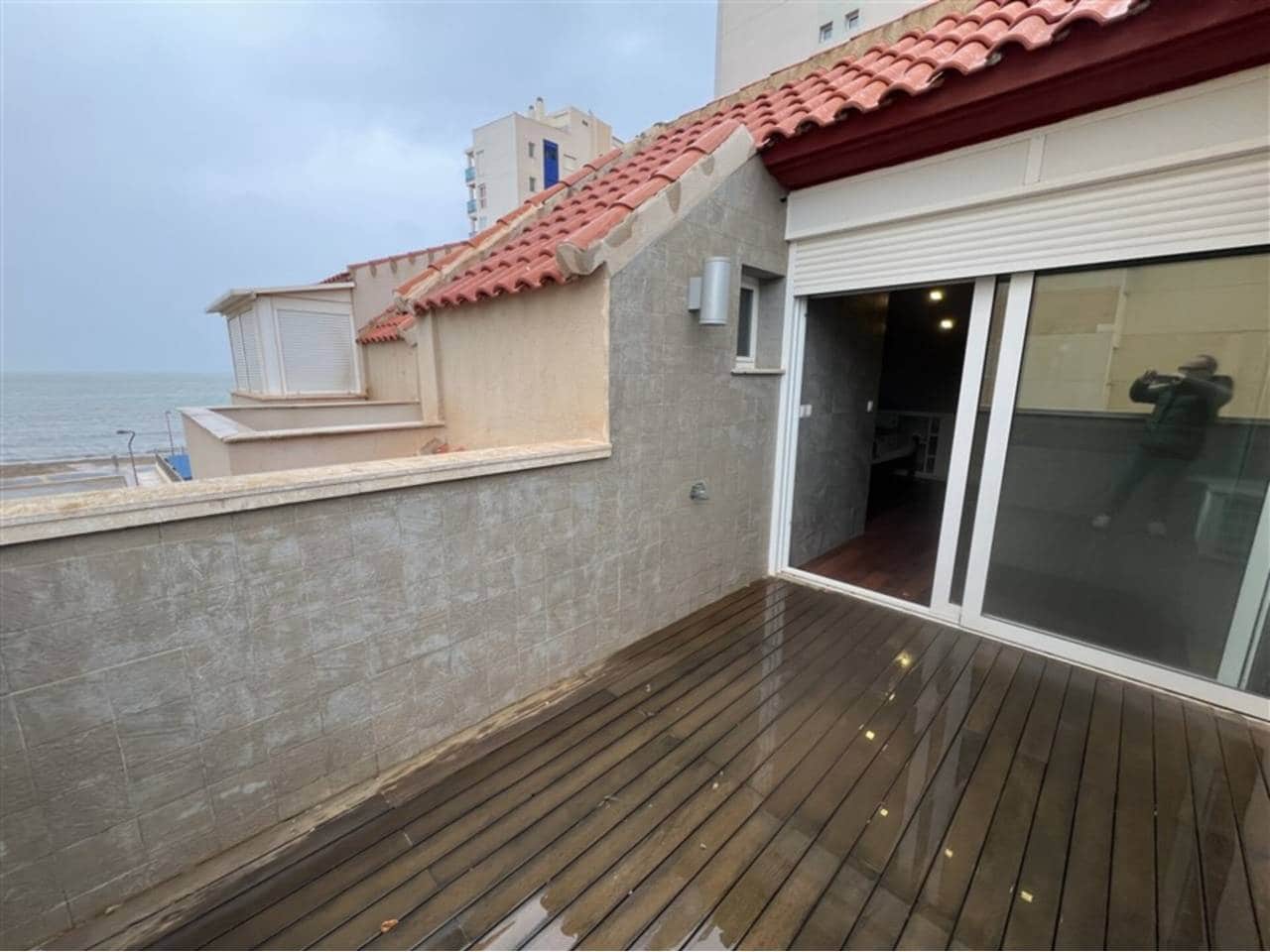 4 chambre Villa/Maison Mitoyenne à vendre à La Manga del Mar Menor avec garage - 420 000 € (Ref: 9706053)