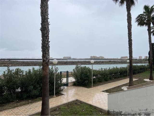 4 chambre Villa/Maison Mitoyenne à vendre à La Manga del Mar Menor avec garage - 420 000 € (Ref: 9706053)