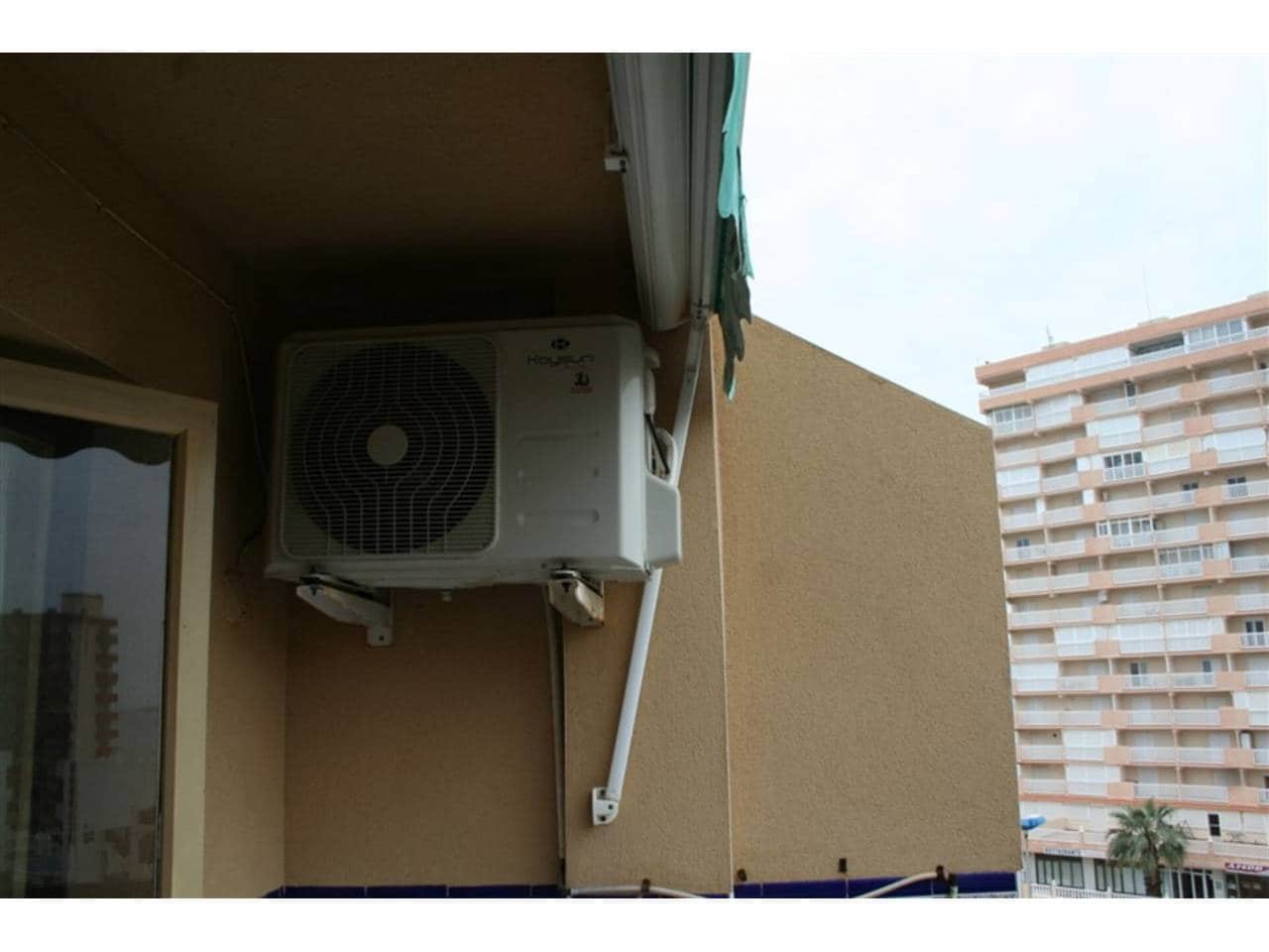 2 bedroom Apartment for sale in La Manga del Mar Menor with pool - € 135,000 (Ref: 9747475)