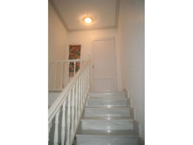 3 soverom Leilighet til salgs i La Manga del Mar Menor med svømmebasseng garasje - € 350 000 (Ref: 9793913)