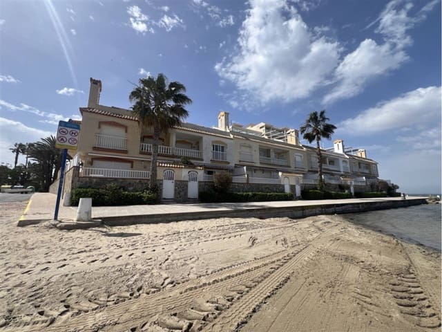 3 soveværelse Lejlighed til salg i La Manga del Mar Menor med swimmingpool garage - € 350.000 (Ref: 9793913)